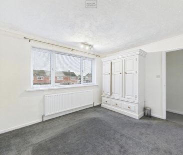 2 bedroom end of terrace house to rent - Photo 5