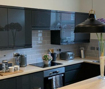 Room 3, St. Lukes Crescent, Leeds, LS11 8LA - Photo 6