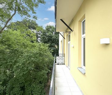 TOP SANIERTE ALTBAUWOHNUNG MIT 2 BALKONEN UND GARTENMITBENÜTZUNG - Photo 6
