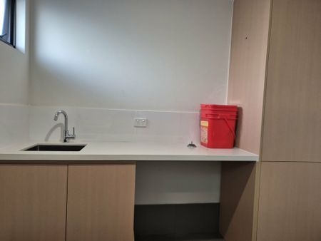 LOW MAITENANCE LIVING - Photo 4