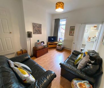 2 bedroom House To Let - Photo 1