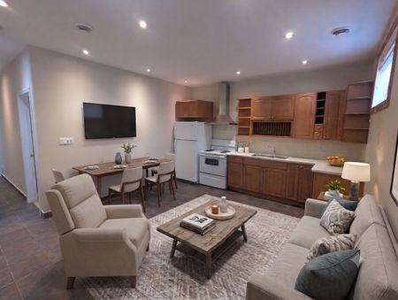 For Lease - 48 Mississauga Road Unit# 4, Mississauga, Ontario - Photo 5