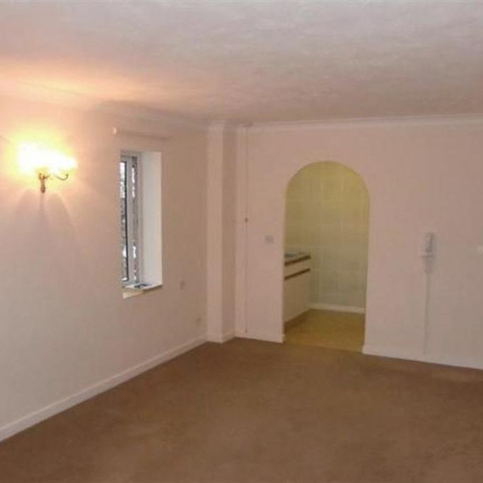 1 bedroom retirement property to rent - Photo 1