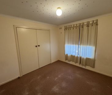 TWO BEDROOM UNIT! - Photo 3