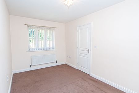 Conifer Close, Mildenhall, Ip28 - Photo 3