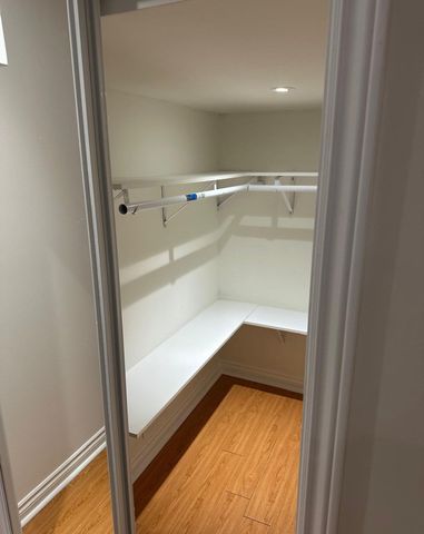 For Lease - 5415 Longford Drive, Mississauga, Ontario - Photo 4