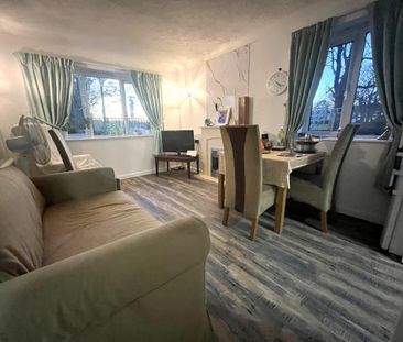 1 bedroom retirement property to rent - Photo 1