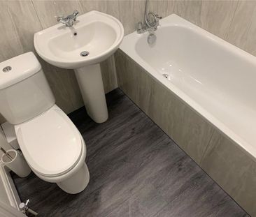 Studio to rent - Photo 6