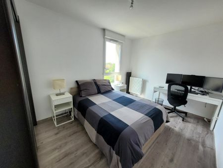 Location Appartement 4 pièces 87m² LOOS 59120 - Photo 5