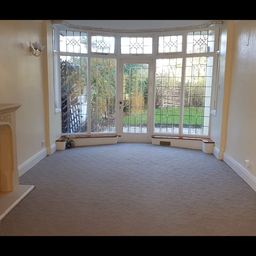 3 Bed Semi-Detached House, Middleton Road, M8 - Photo 1