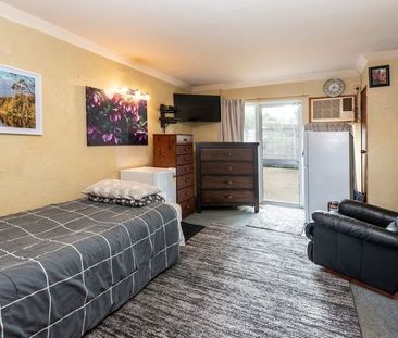 Unit 3, 2 Bailey Road, Mount Wellington, Auckland - Photo 2