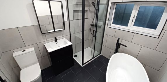 3 bedroom detached house to rent - Photo 2