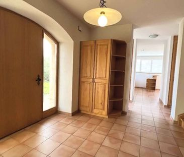 Maison avec jardin à Lussy-sur-Morges Disponible pour bail d'un an - Photo 2