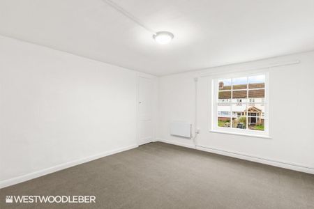 3 bedroom apartment to rent - Photo 2