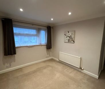 3 Bed Semi-Detached House, Bindon Drive, BS10 - Photo 4