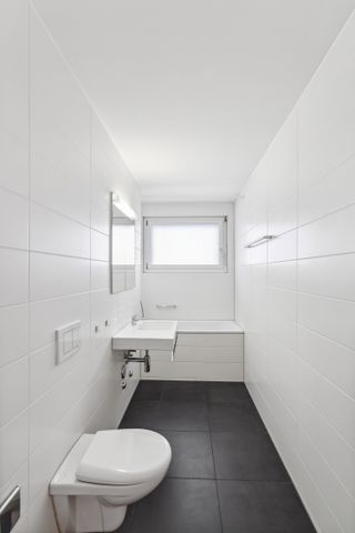 "Sonnige und moderne Wohnung im Seefeld" - Photo 2