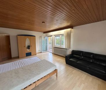 Helle 3-Zi-Wohnung in Weiskirchen (1. OG), Balkon, sofort frei! - Foto 1
