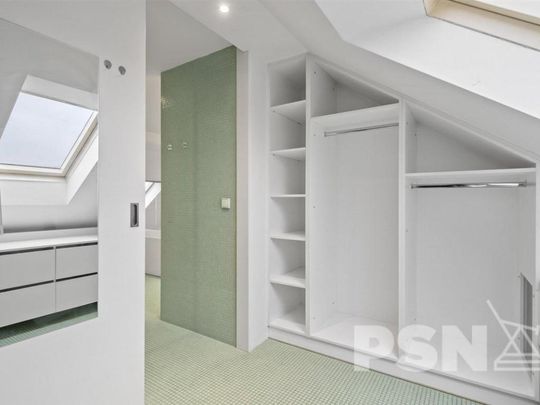 Pronájem bytu 3+1 130 m2 - Fotografie 1