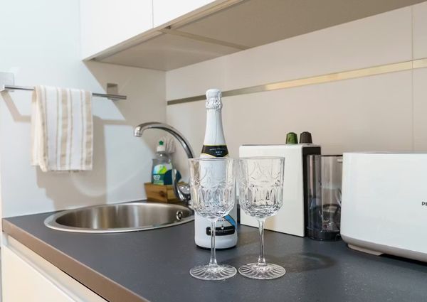 Calle Juan de la Encina, Málaga, Andalusia 29013