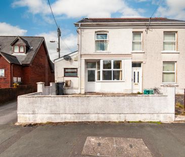 2 bedroom semi-detached house to rent - Photo 5