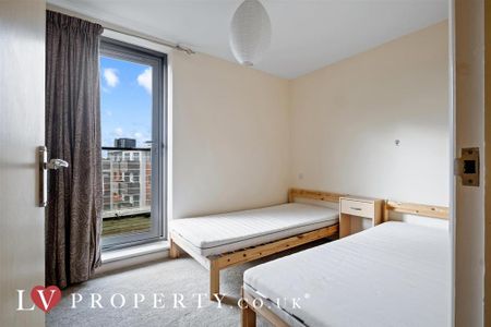 2 bedroom apartment to rent - Photo 4