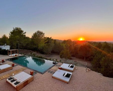 Luxury Villa for rent in San Jose, Spain - Photo 4