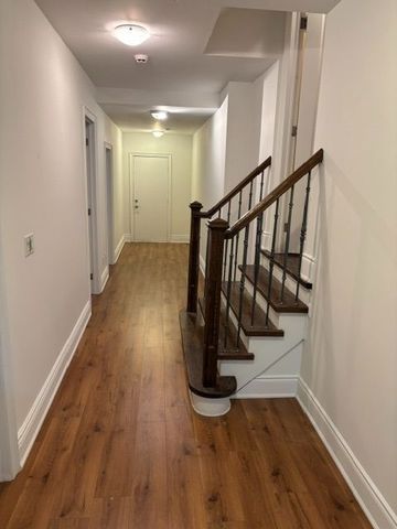 For Lease - 154 Regent Road, Toronto, Ontario - Photo 4