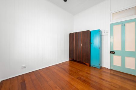 2/14 Church Avenue, QLD, 4102, Woolloongabba - Photo 3