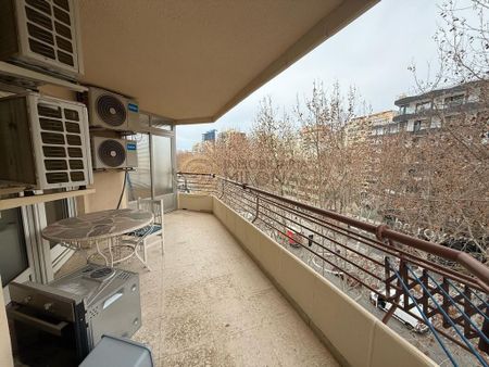 3 room luxury Flat for rent in Benidorm, Spain - Photo 5