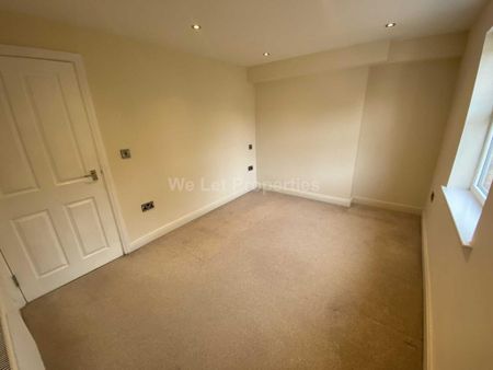2 bedroom apartment to rent - Photo 4