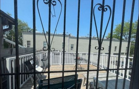 For Lease - 1074 Bloor Street, Toronto, Ontario - Photo 5