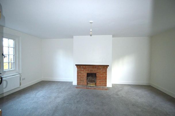 2 bedroom cottage to rent - Photo 1