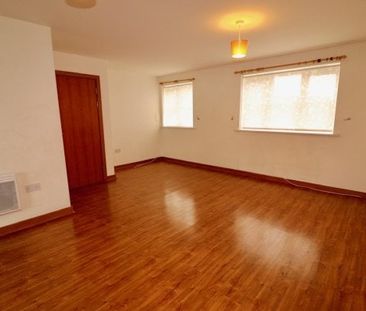 Kendal, Purfleet, Property for rent - Photo 2