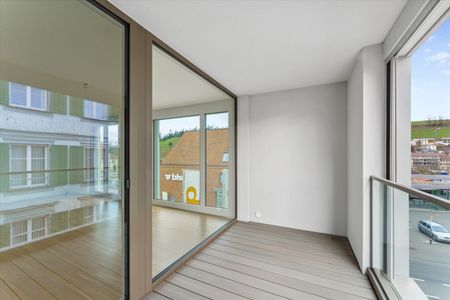 "2½-room apartment - Directly at the train station!" - Photo 3