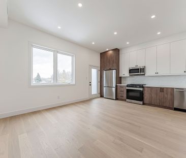 For Lease - 712 Eglinton Avenue Unit# 301, Toronto, Ontario - Photo 4