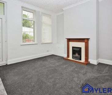 2 bedroom terraced house to rent - Photo 2