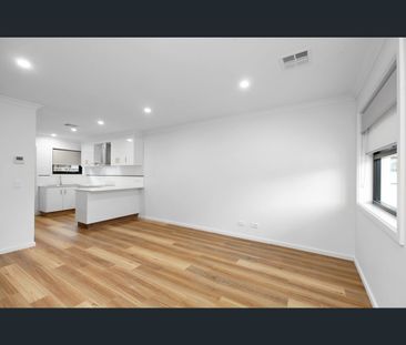 3/47 Vernon Street, South Kingsville, Vic 3015 - Photo 6