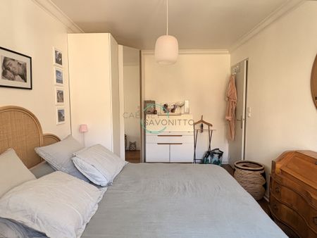 Location Appartement 3 pièces 64m² MARSEILLE 7ème - Photo 3