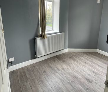 Room in a Shared Flat, Woodford Road, E7 - Photo 1