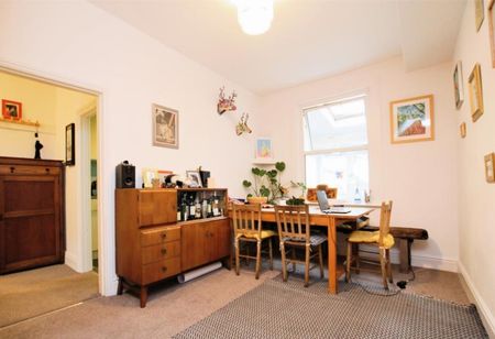 2 bedroom terraced house to rent - Photo 2