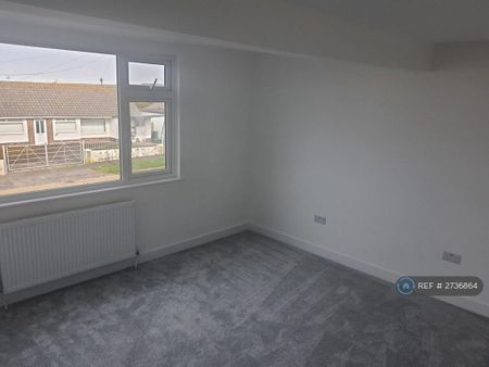 3 bedroom maisonette to rent - Photo 4