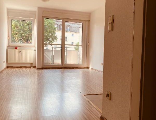 Charmante 1-Zimmer-Wohnung in ruhiger Lage von Nürnberg-Muggenhof - Photo 1