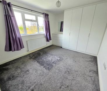 2 bedroom semi-detached house to rent - Photo 3