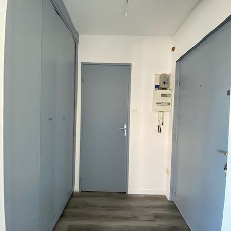 Location Appartement 25.33 M² SAINT-LOUIS 460 € - Photo 4