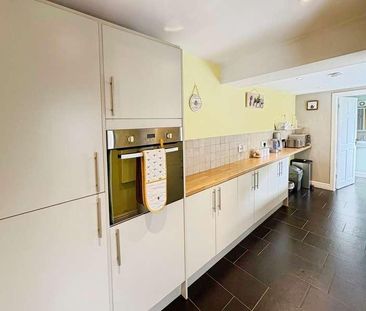 Tynant Street, Cardiff, CF11 - Photo 1