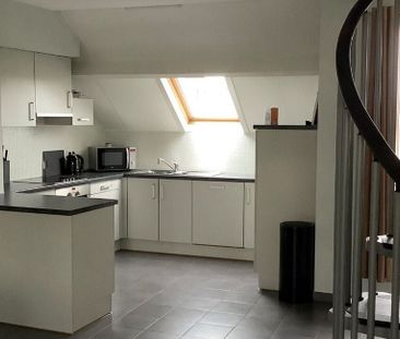 Appartement te huur in Hoeselt voor € 750 met 1 slaapkamer - Photo 2