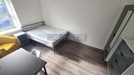 Studio to rent - Photo 3