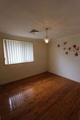 Duplex in Convenient Location - Photo 1