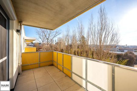 südwestlich ausgerichtete Eckwohnung mit Balkon: 3 Zimmer + 2 KFZ-Stellplätze; ERSTBEZUG in Eisenstadt! - Foto 2