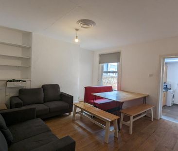 4 bedroom terraced house to rent - Photo 1